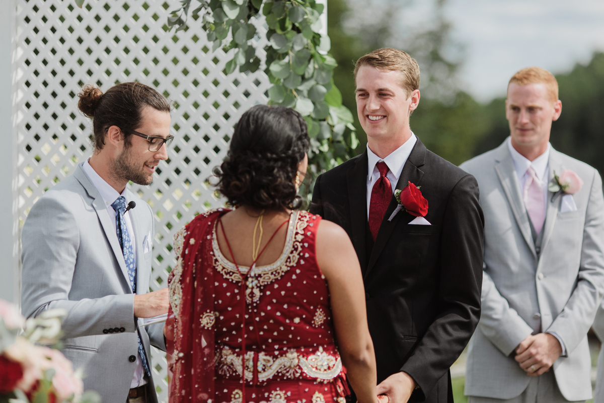 Lakeside Wedding At Calabogie Peaks (14)
