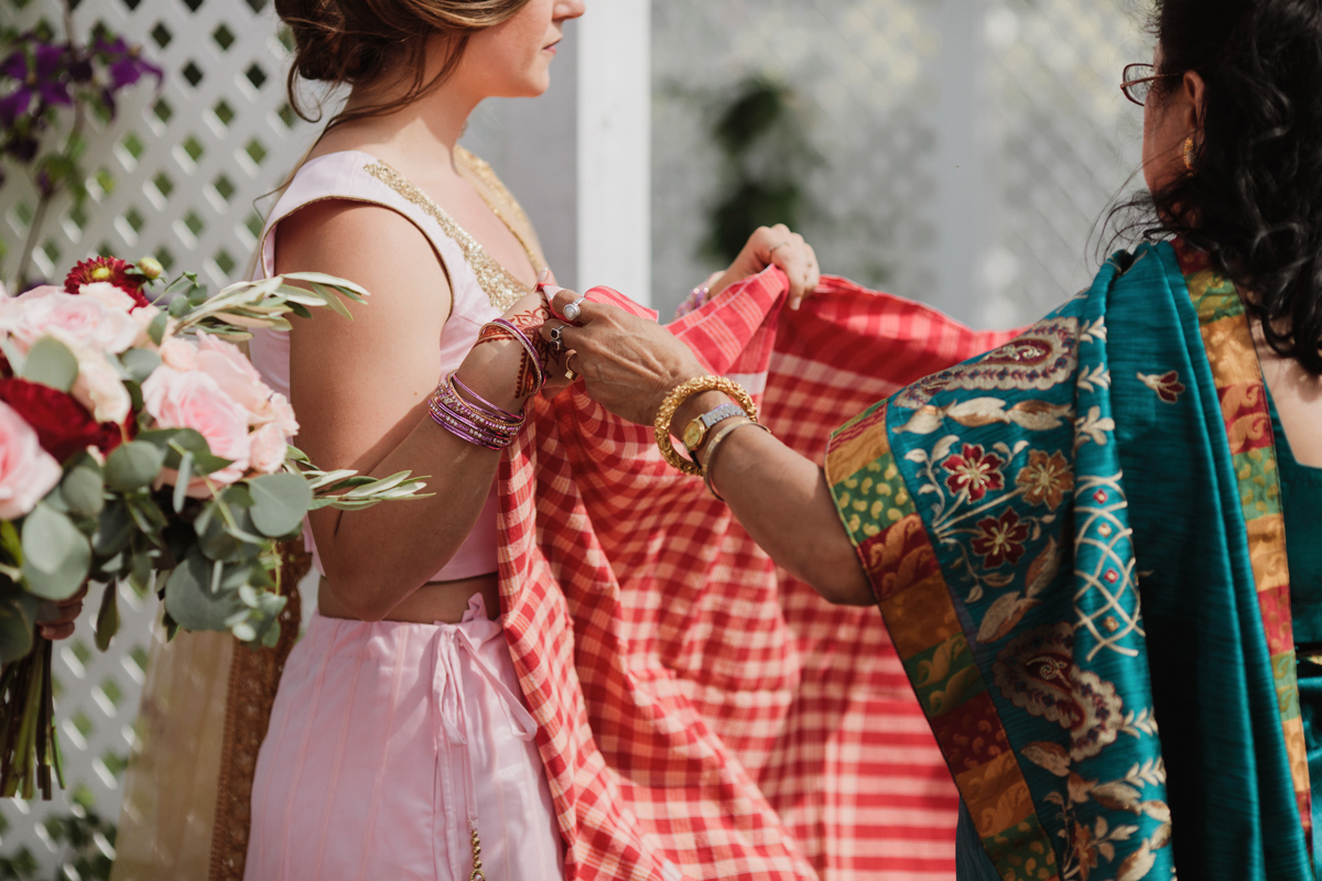 Lakeside Wedding At Calabogie Peaks (27)