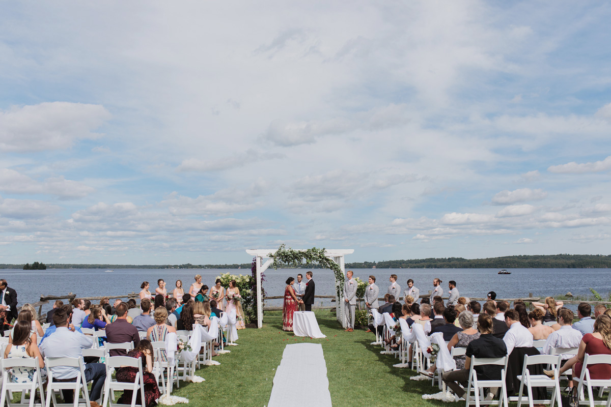 Lakeside Wedding At Calabogie Peaks (28)