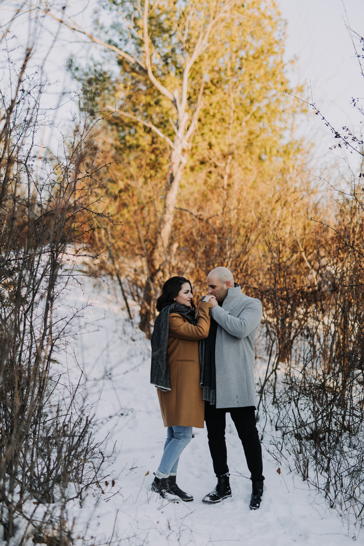 Outdoor Winter Engagement Portraits Ottawa