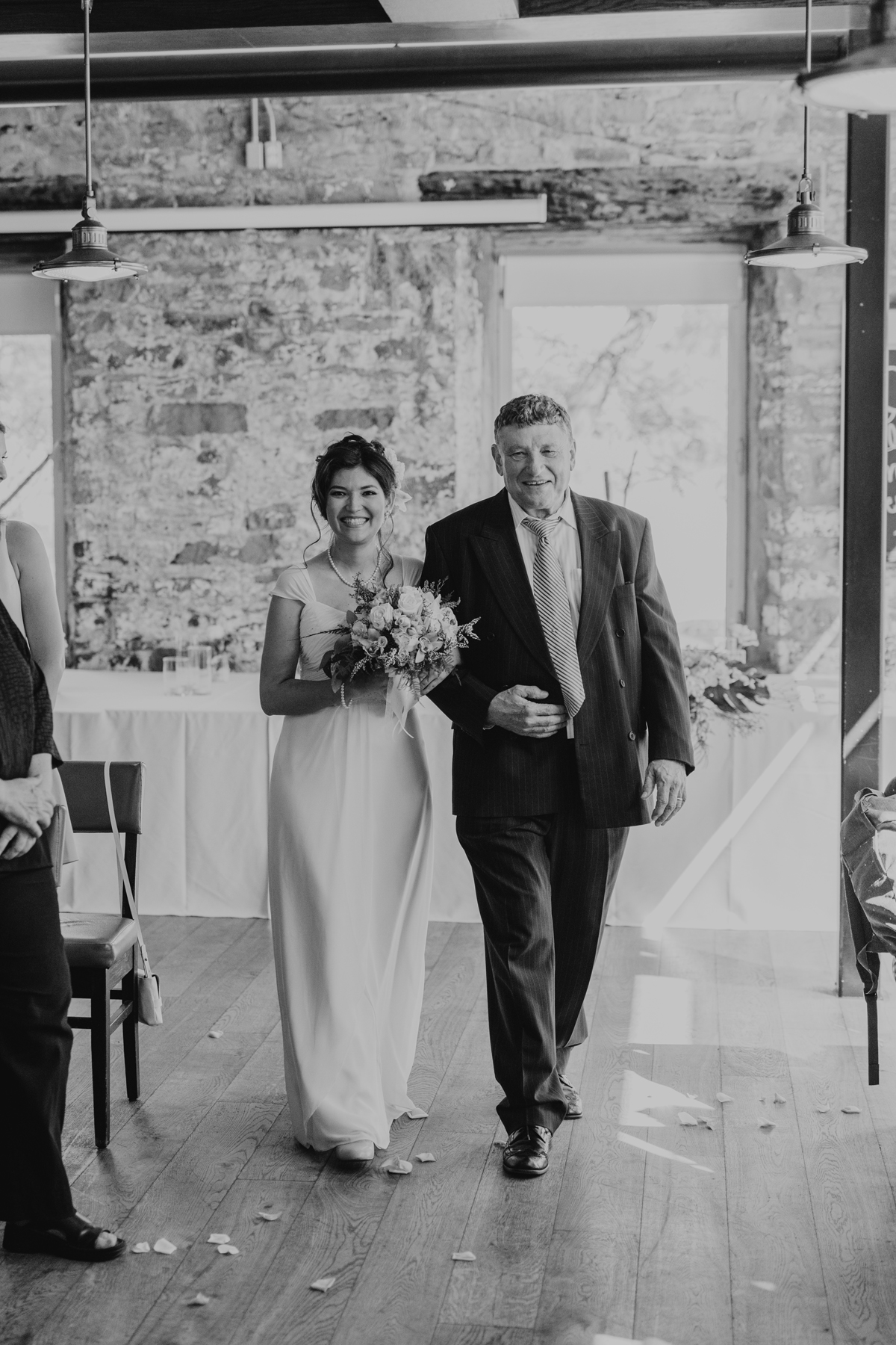 Mill Street Wedding Ottawa Brew Pub Wedding (13)