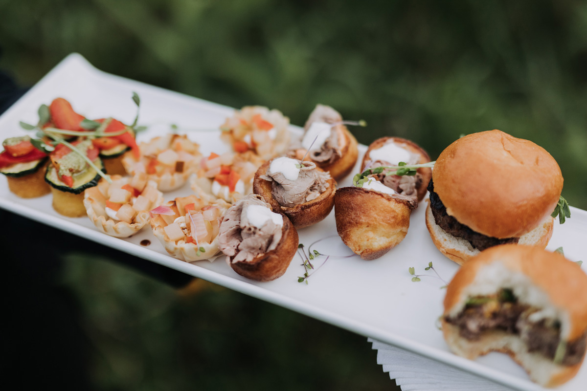 Ottawa Wedding Details Food And Drink The Herb Garden (1)