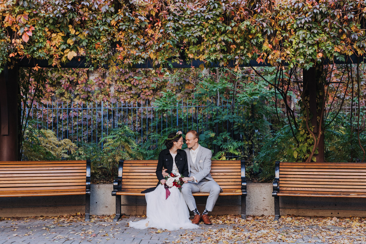 Ottawa Wedding At Side Door Restaurant In The Market (21)