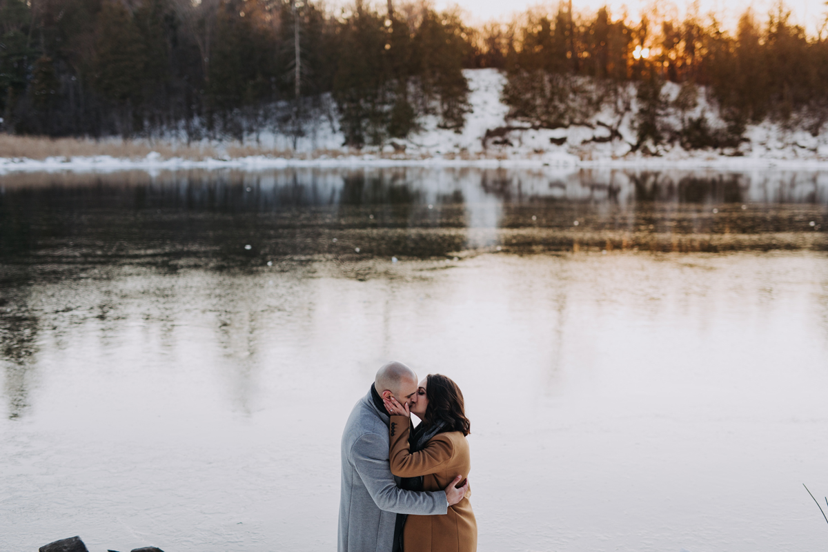 Outdoor Winter Engagement Portraits Ottawa