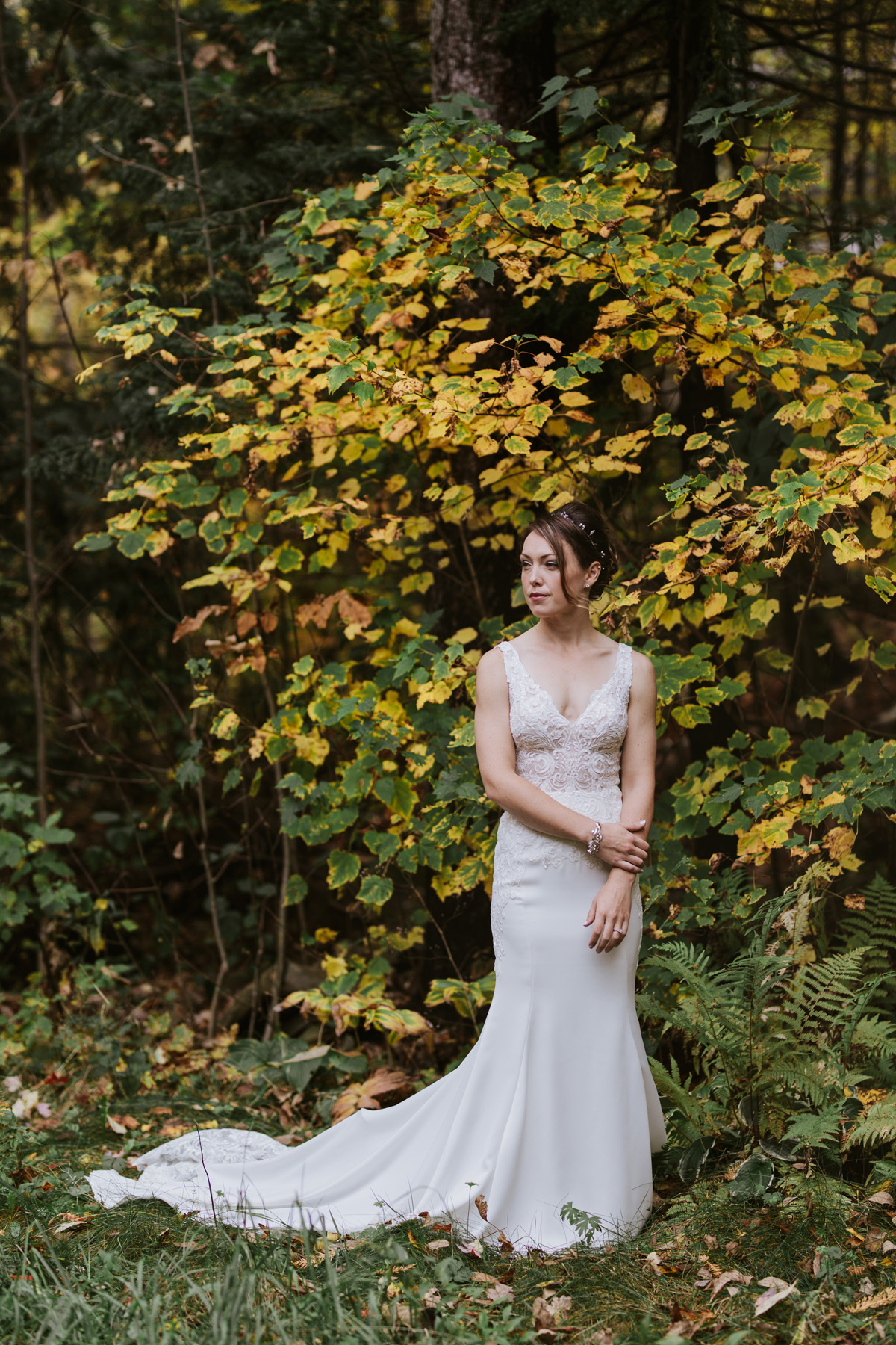 Romantic Forest Wedding In Gatineau Park (21)