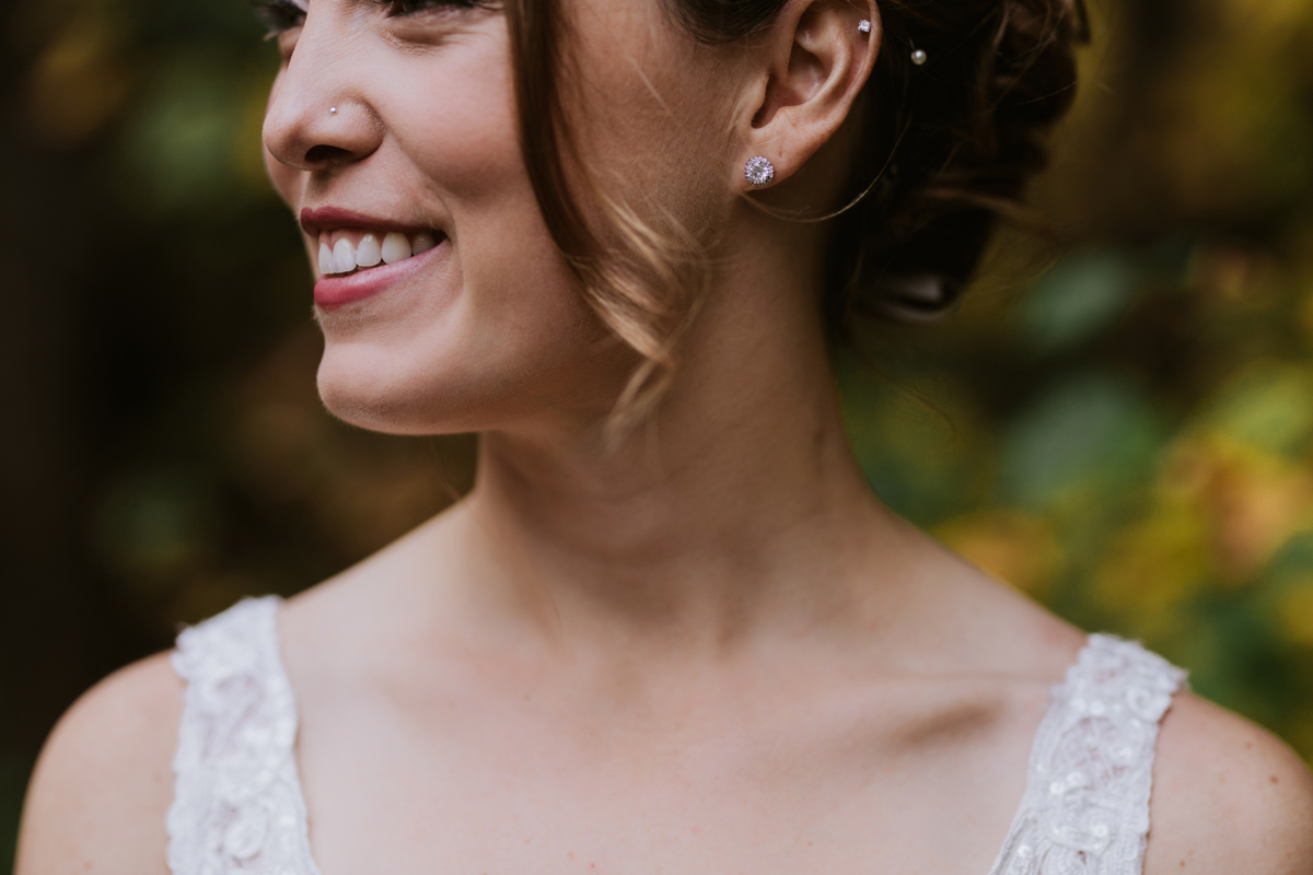 Romantic Forest Wedding In Gatineau Park (24)