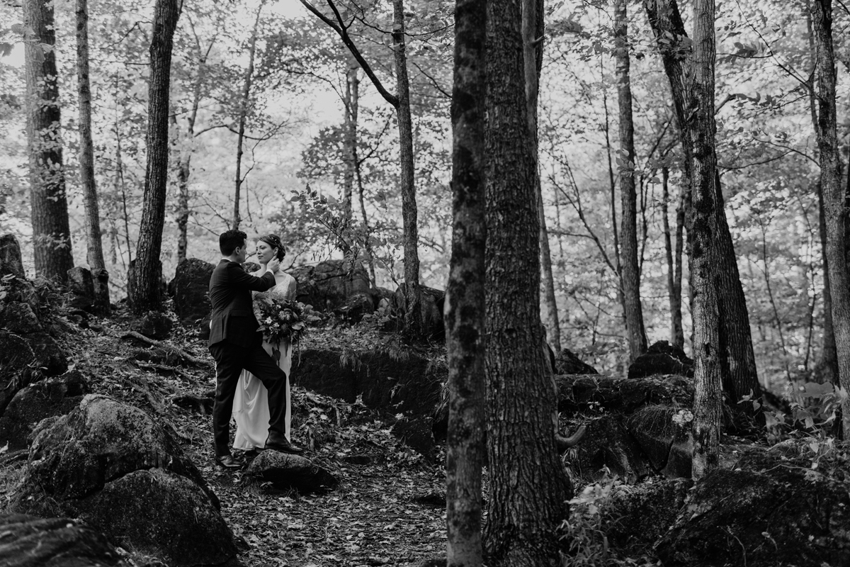 Romantic Forest Wedding In Gatineau Park (72)