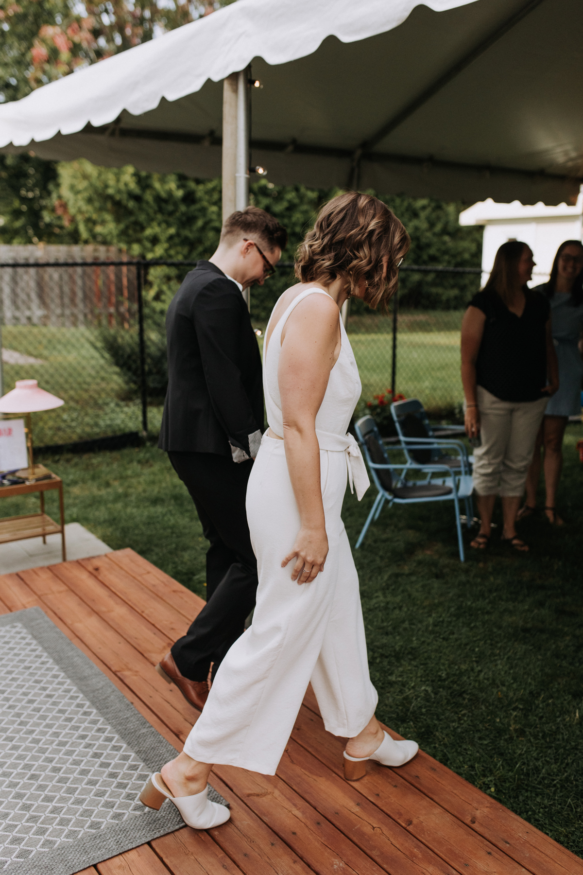 Intimate Backyard Lesbian Wedding Photography Ottawa (10)