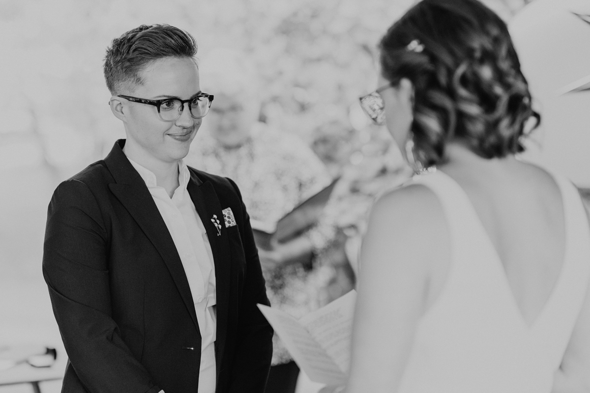 Intimate Backyard Lesbian Wedding Photography Ottawa (13)