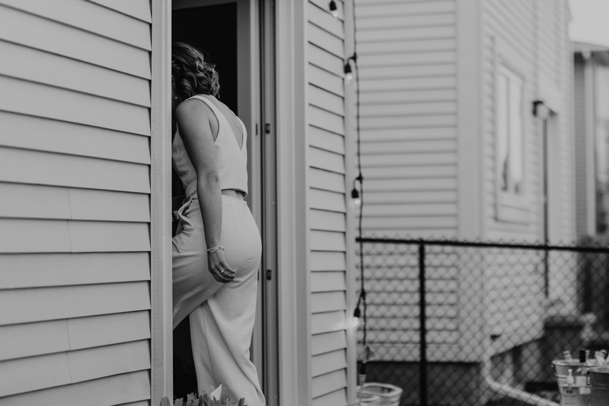 Intimate Backyard Lesbian Wedding Photography Ottawa (19)