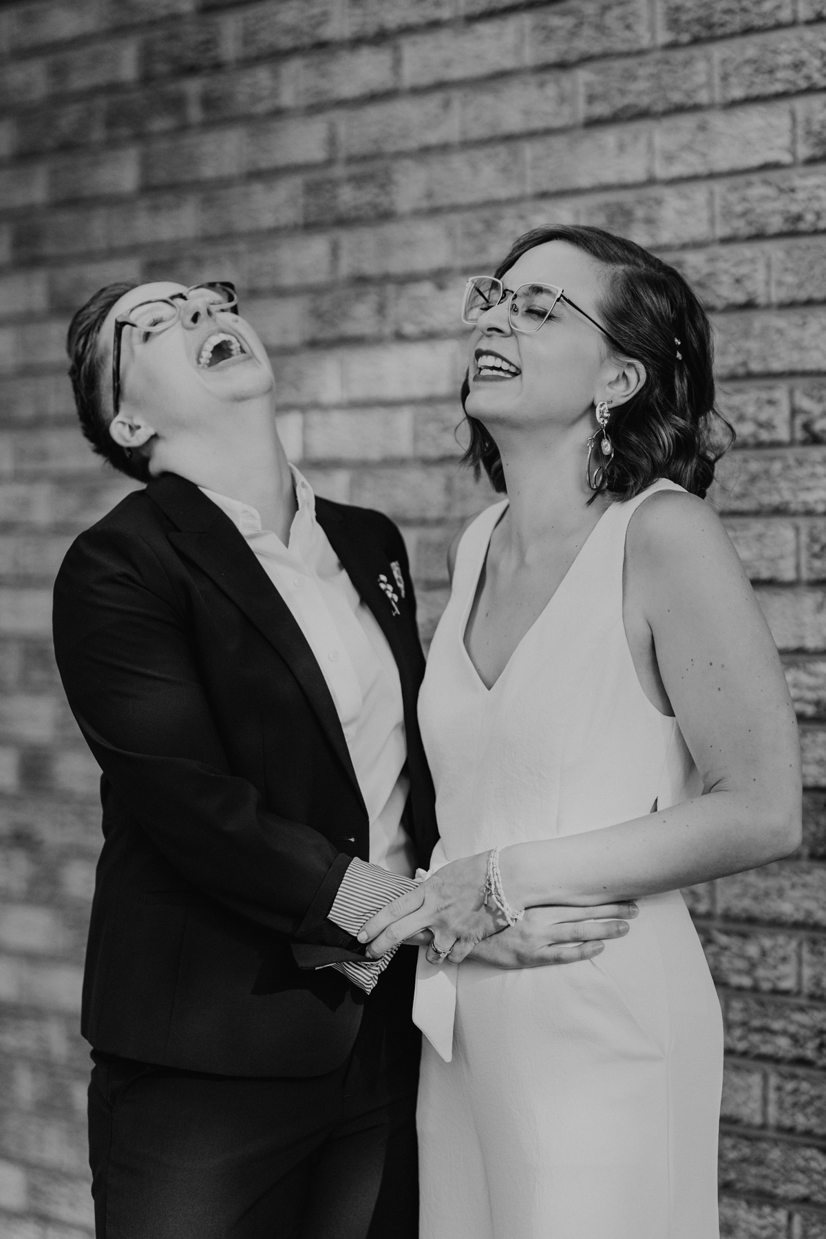 Intimate Backyard Lesbian Wedding Photography Ottawa (22)