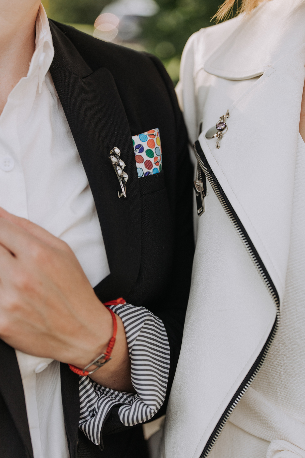 Intimate Backyard Lesbian Wedding Photography Ottawa (45)