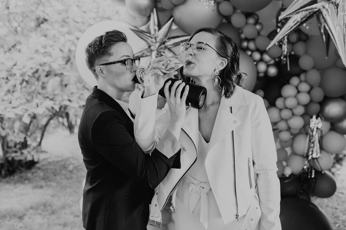 Intimate Backyard Lesbian Wedding Photography Ottawa (48)