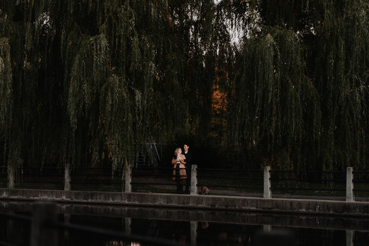 Fall Engagement Photos In The Glebe Patterson Creek Park (23)