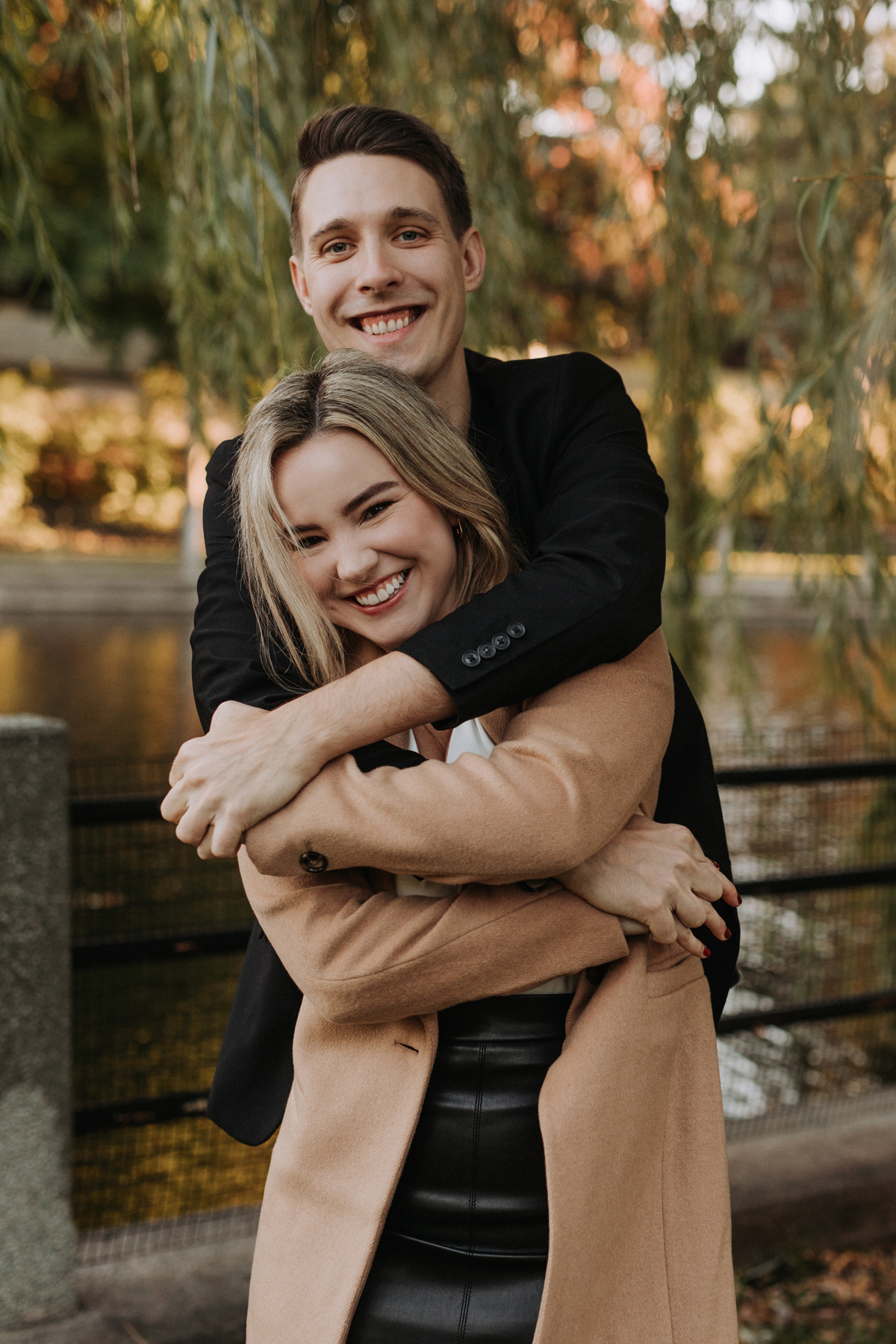 Fall Engagement Photos In The Glebe Patterson Creek Park (8)