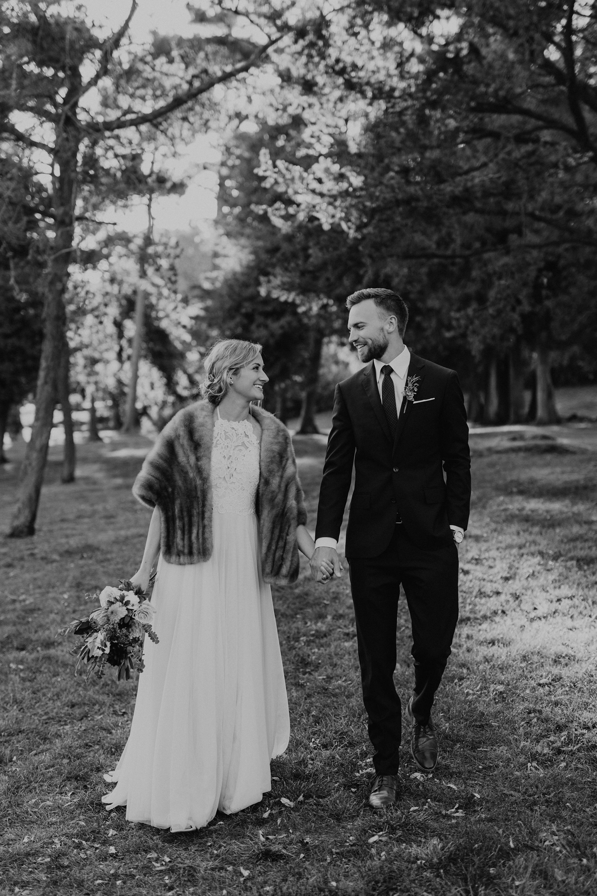 Intimate Backyard Micro Wedding Ottawa (29)