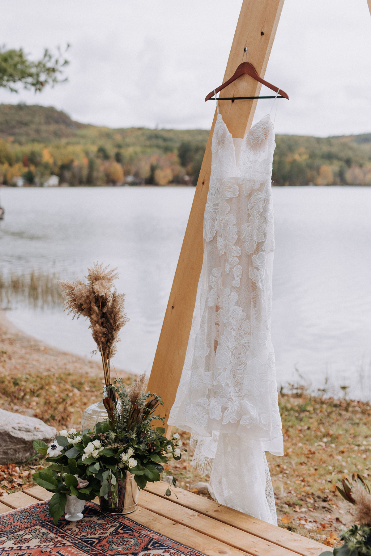 Intimate Cottage Wedding Photography Ottawa (12)