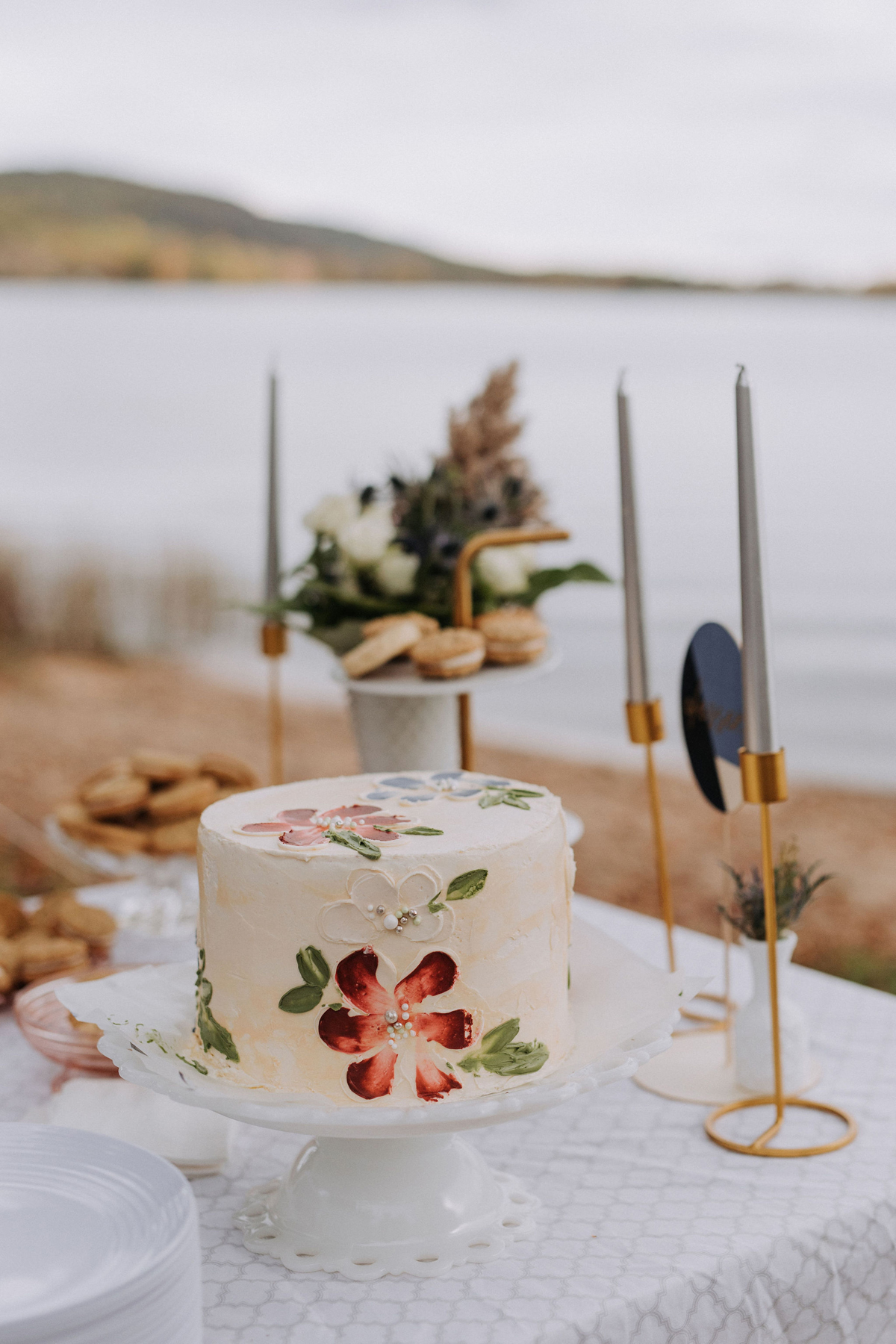 Intimate Cottage Wedding Photography Ottawa (121)