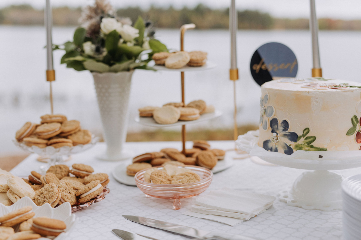 Intimate Cottage Wedding Photography Ottawa (122)