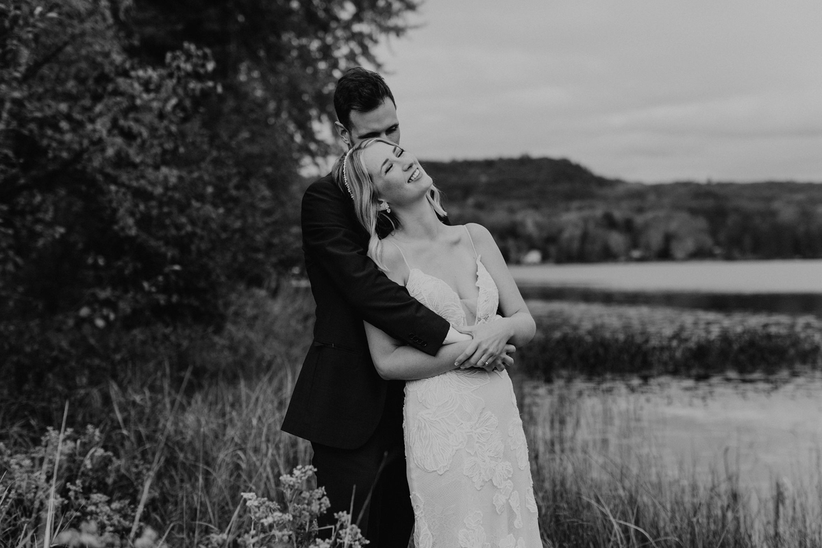 Intimate Cottage Wedding Photography Ottawa (151)