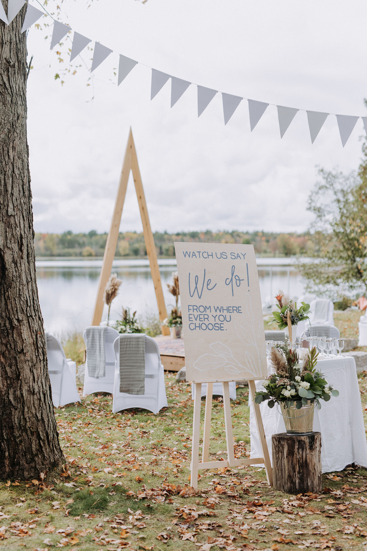 Intimate Cottage Wedding Photography Ottawa (21)