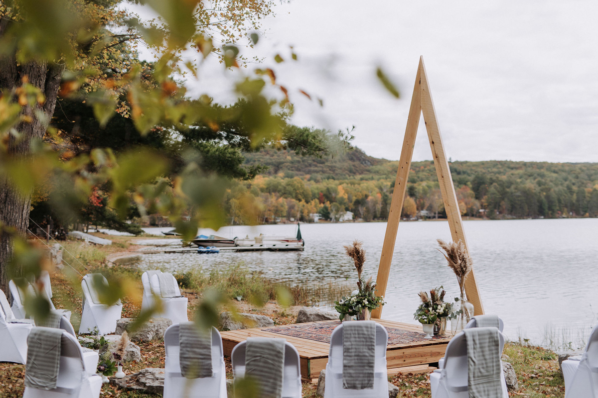 Intimate Cottage Wedding Photography Ottawa (3)