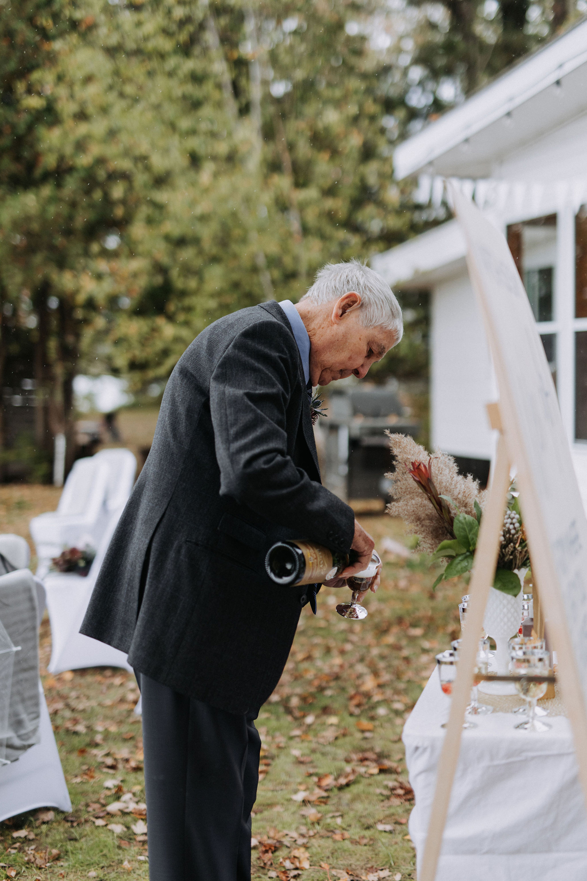 Intimate Cottage Wedding Photography Ottawa (47)