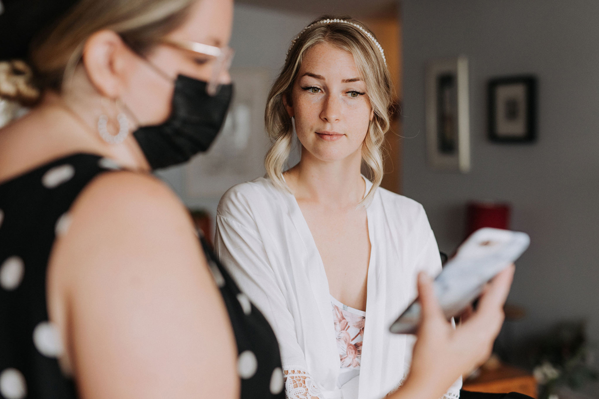 Intimate Cottage Wedding Photography Ottawa (6)