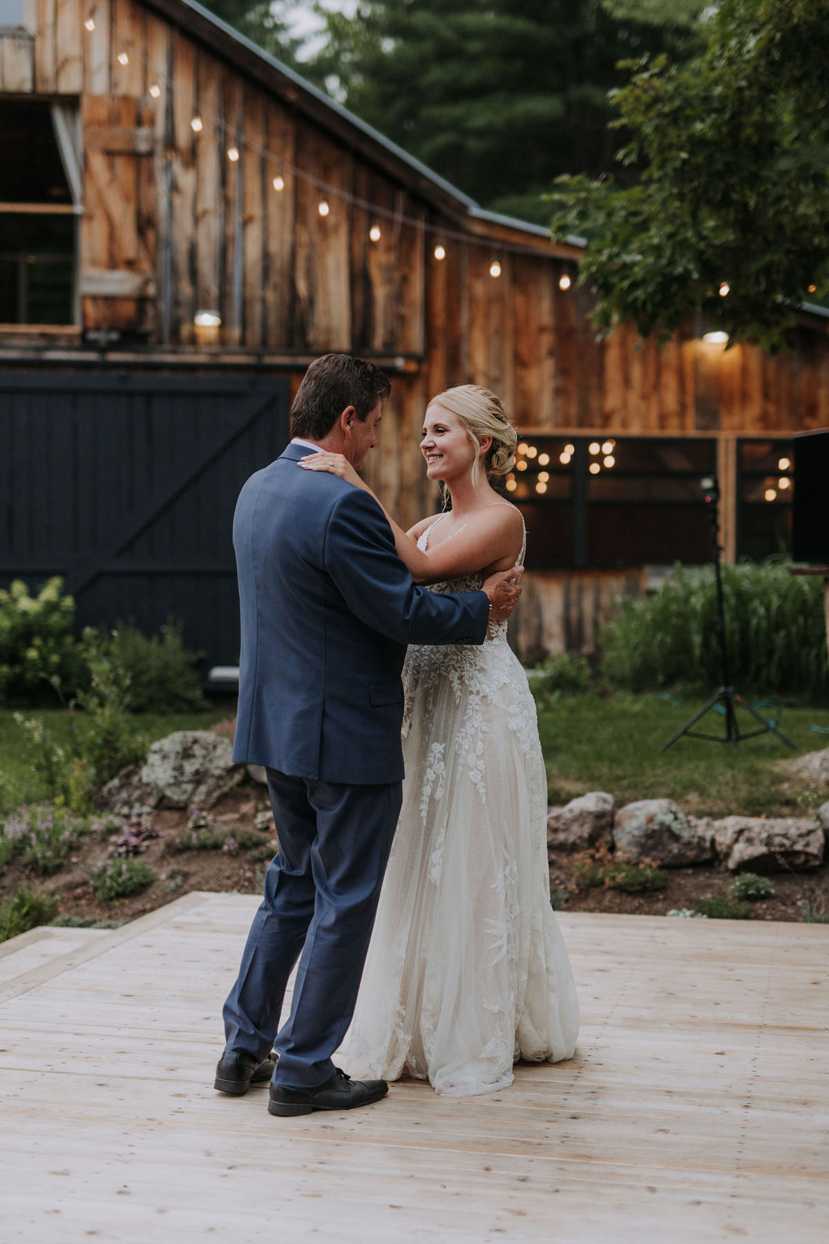 Adelina Barn Gatineau Wedding Photography (146)