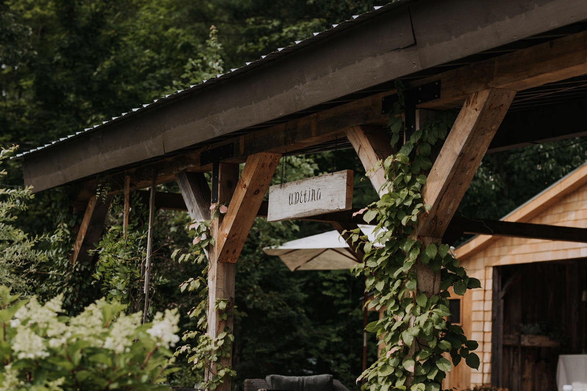 Adelina Barn Gatineau Wedding Photography (24)