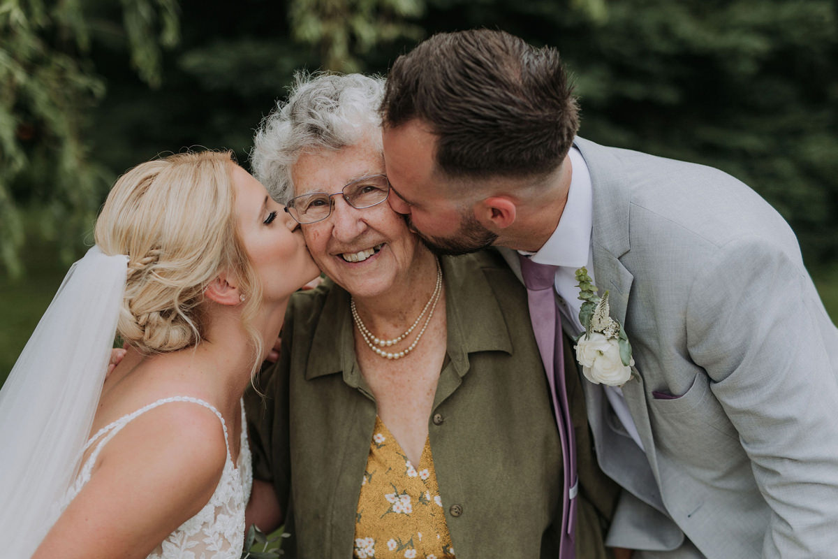 Adelina Barn Gatineau Wedding Photography (60)