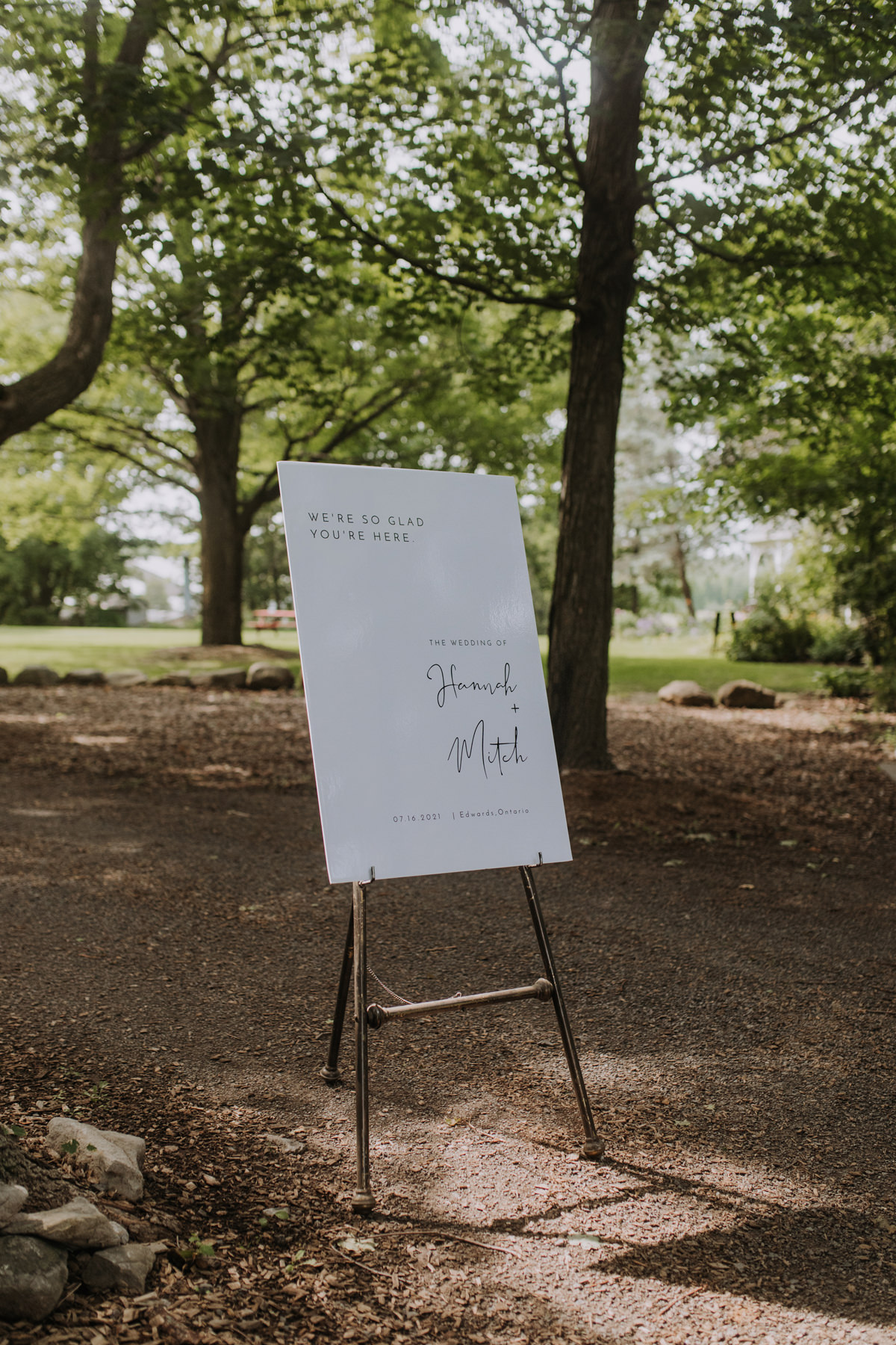 Stanley's Olde Maple Lane Farm Wedding Photography (16)