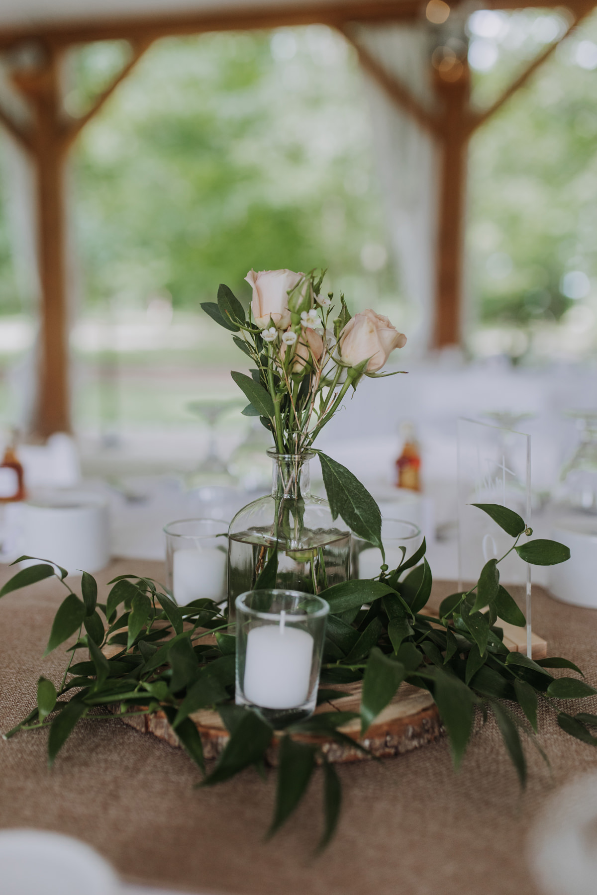 Stanley's Olde Maple Lane Farm Wedding Photography (19)