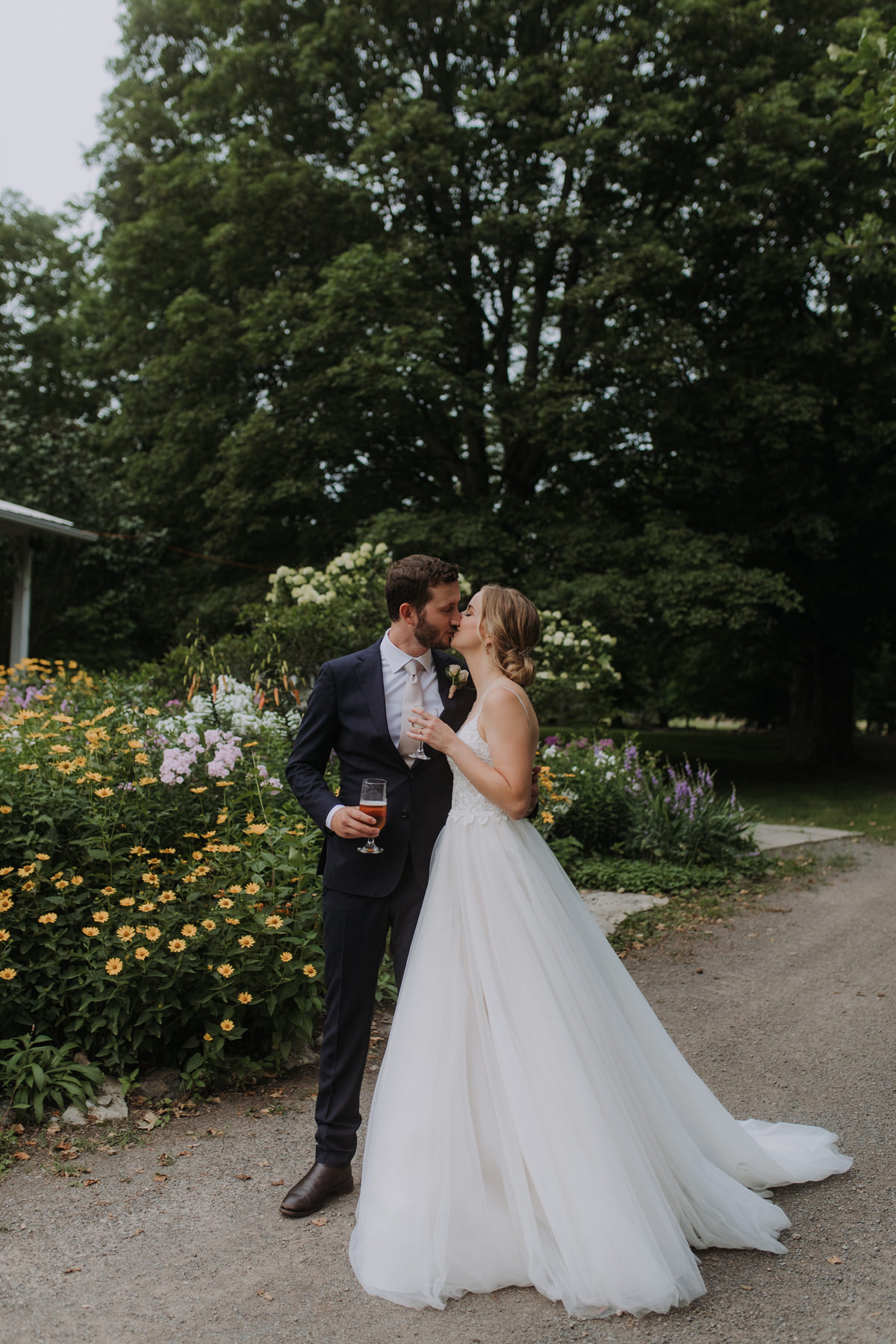 Stanley's Olde Maple Lane Farm Wedding Photography (55)