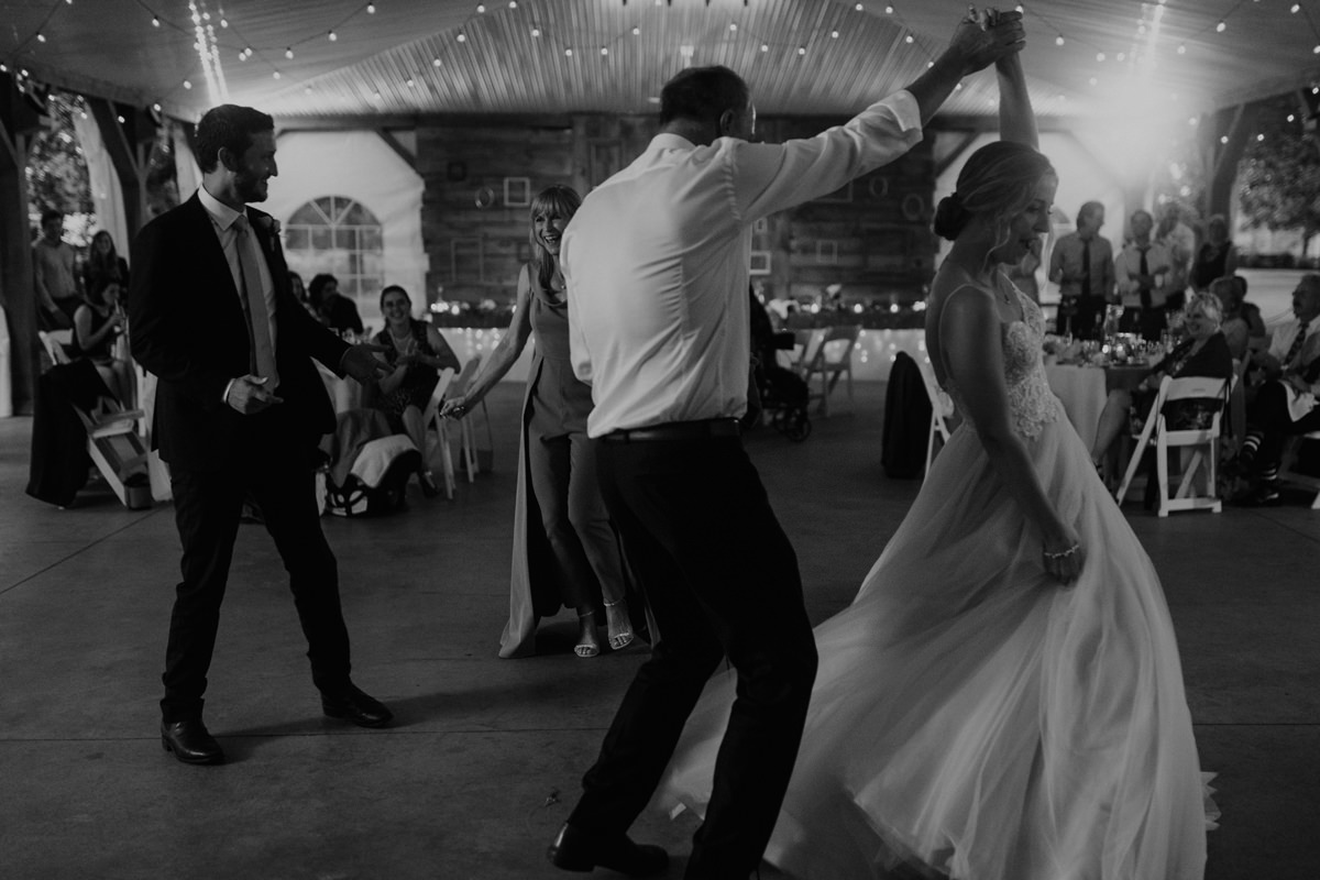 Stanley's Olde Maple Lane Farm Wedding Photography (75)