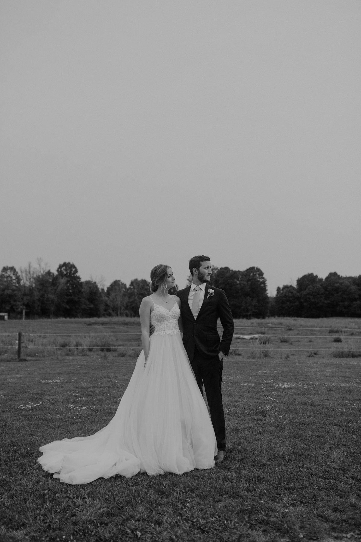 Stanley's Olde Maple Lane Farm Wedding Photography (80)