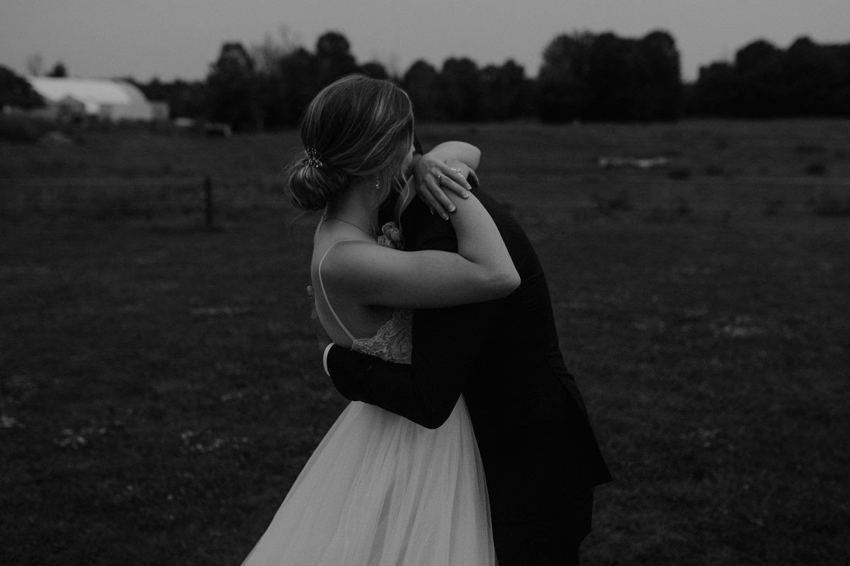 Stanley's Olde Maple Lane Farm Wedding Photography (81)