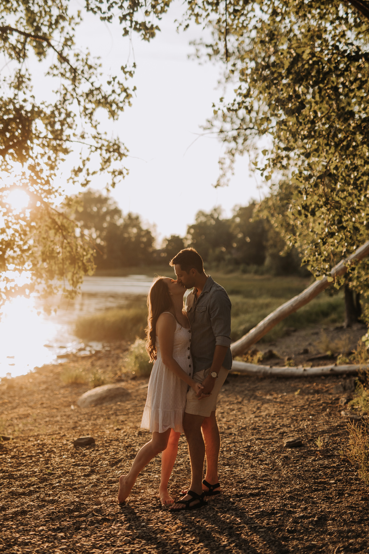 Ottawa Engagement Photos At Aylmer Beach (24)