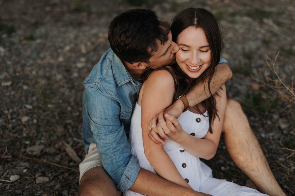 Ottawa Engagement Photos At Aylmer Beach (30)