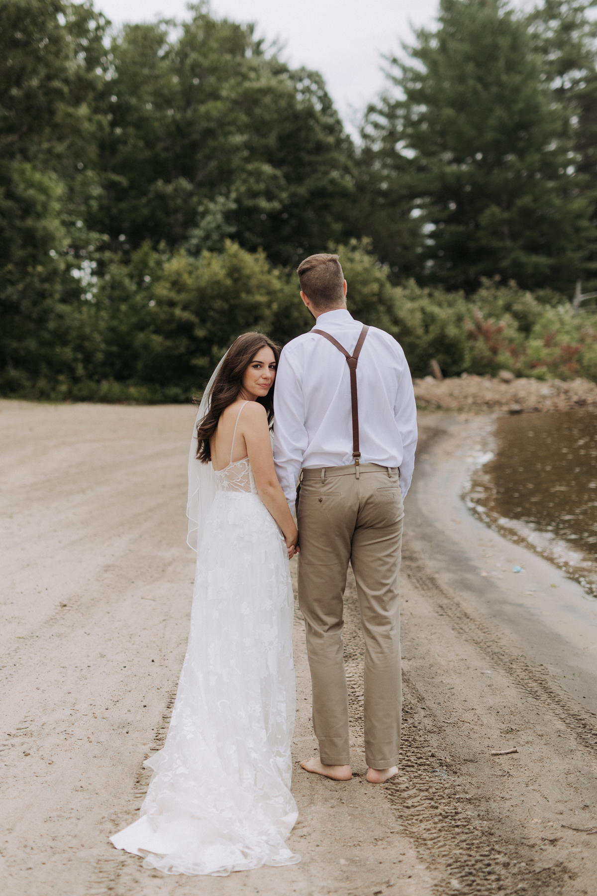 Ottawa Ontario And Quebec Cottage Wedding Photographer (117)
