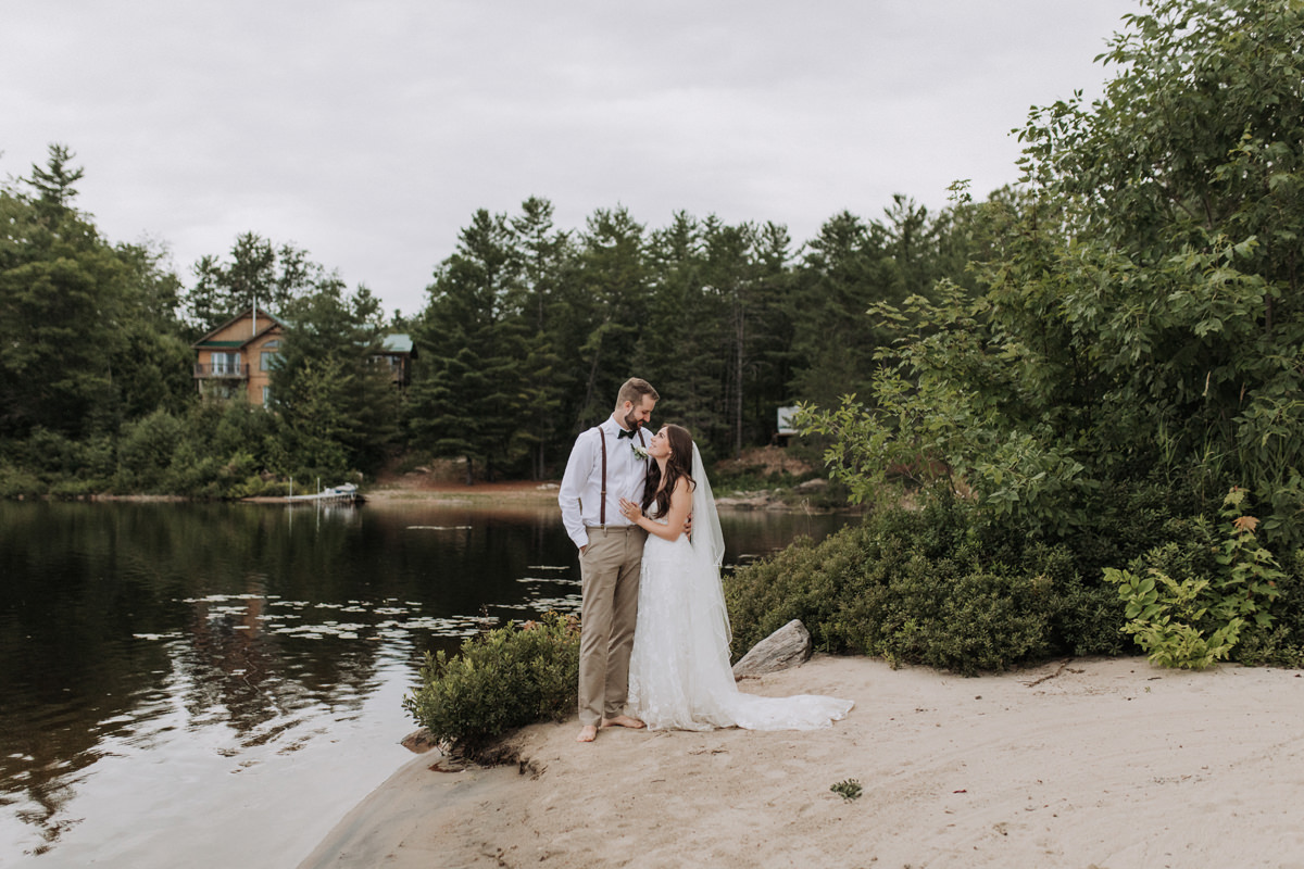 Ottawa Ontario And Quebec Cottage Wedding Photographer (155)