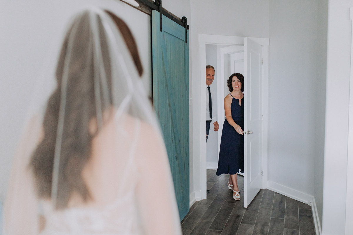 Ottawa Ontario And Quebec Cottage Wedding Photographer (37)