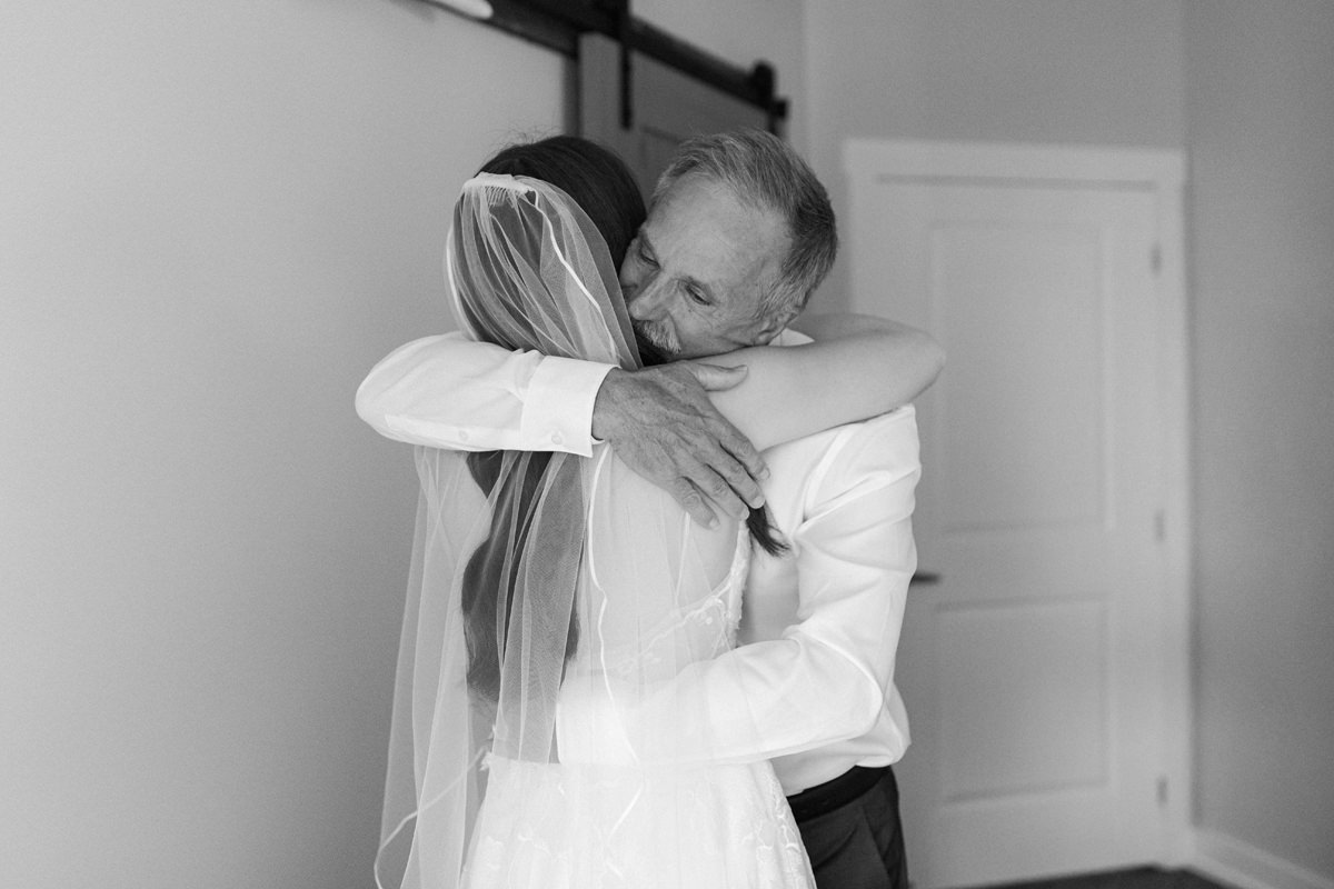 Ottawa Ontario And Quebec Cottage Wedding Photographer (38)