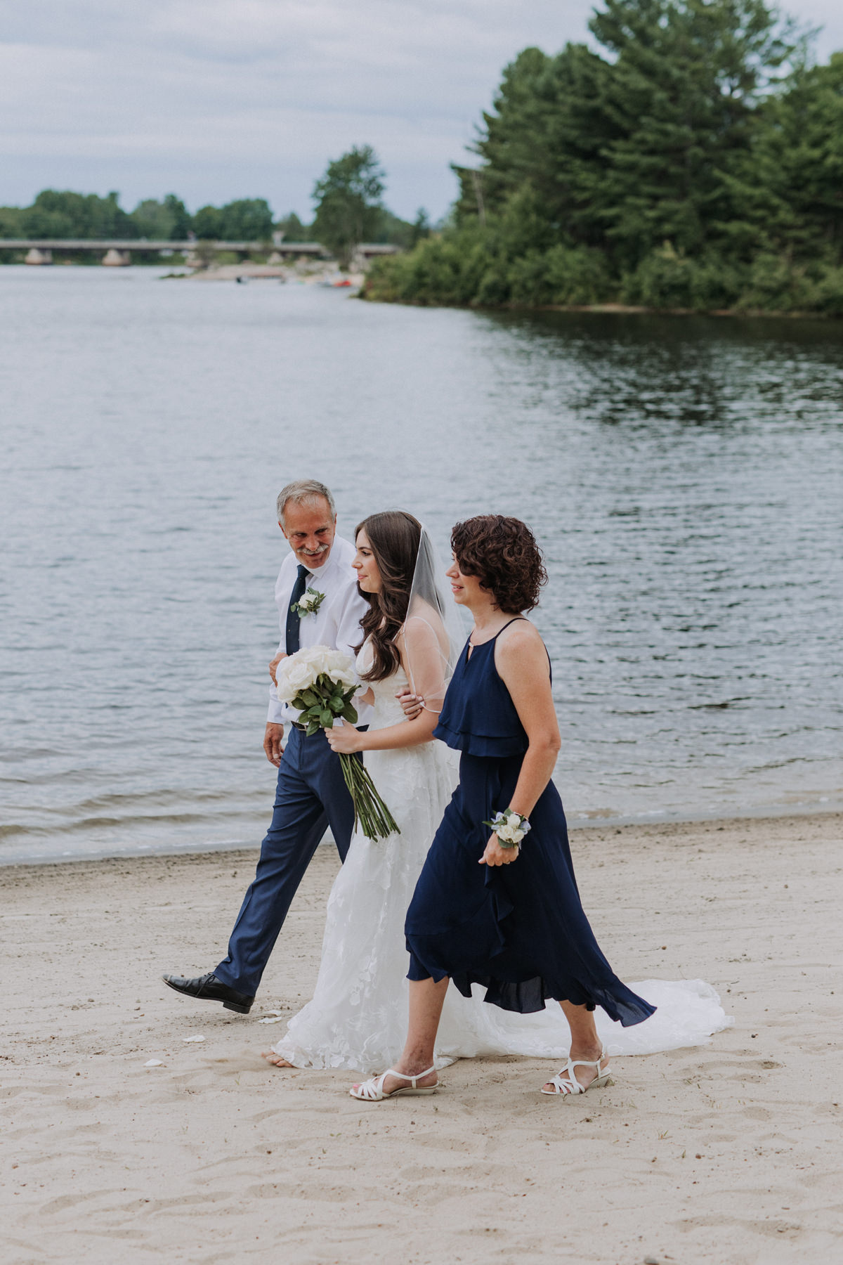 Ottawa Ontario And Quebec Cottage Wedding Photographer (62)