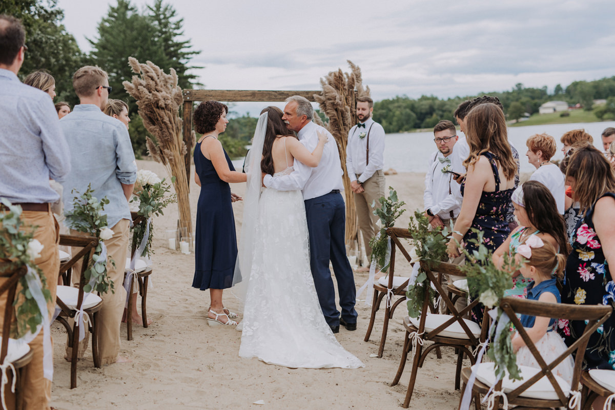 Ottawa Ontario And Quebec Cottage Wedding Photographer (63)