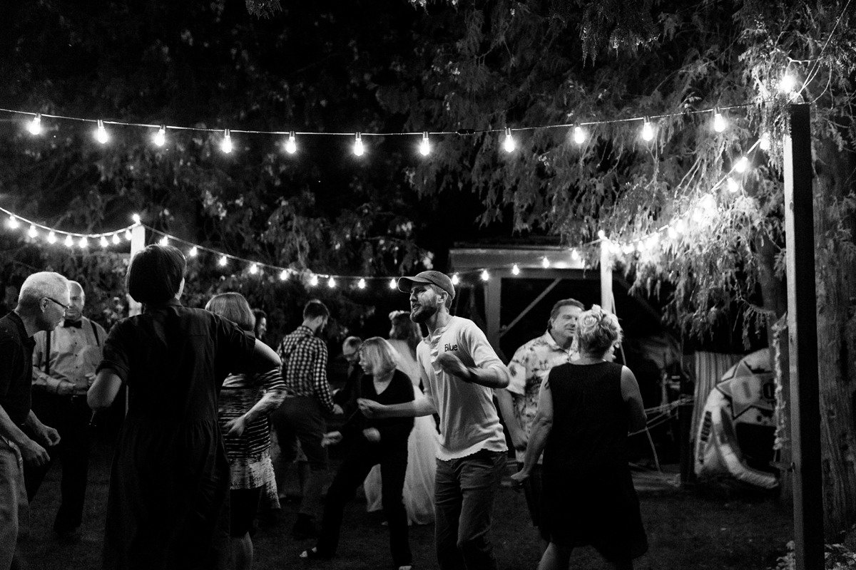 Youngs Point Cottage Wedding Ontario Clear Lake (101)