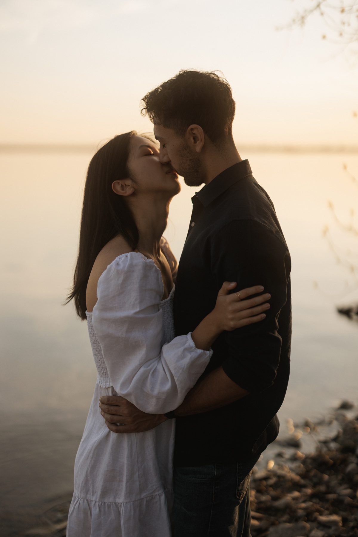 Ottawa Beach Engagement Session Aylmer Beach (15)