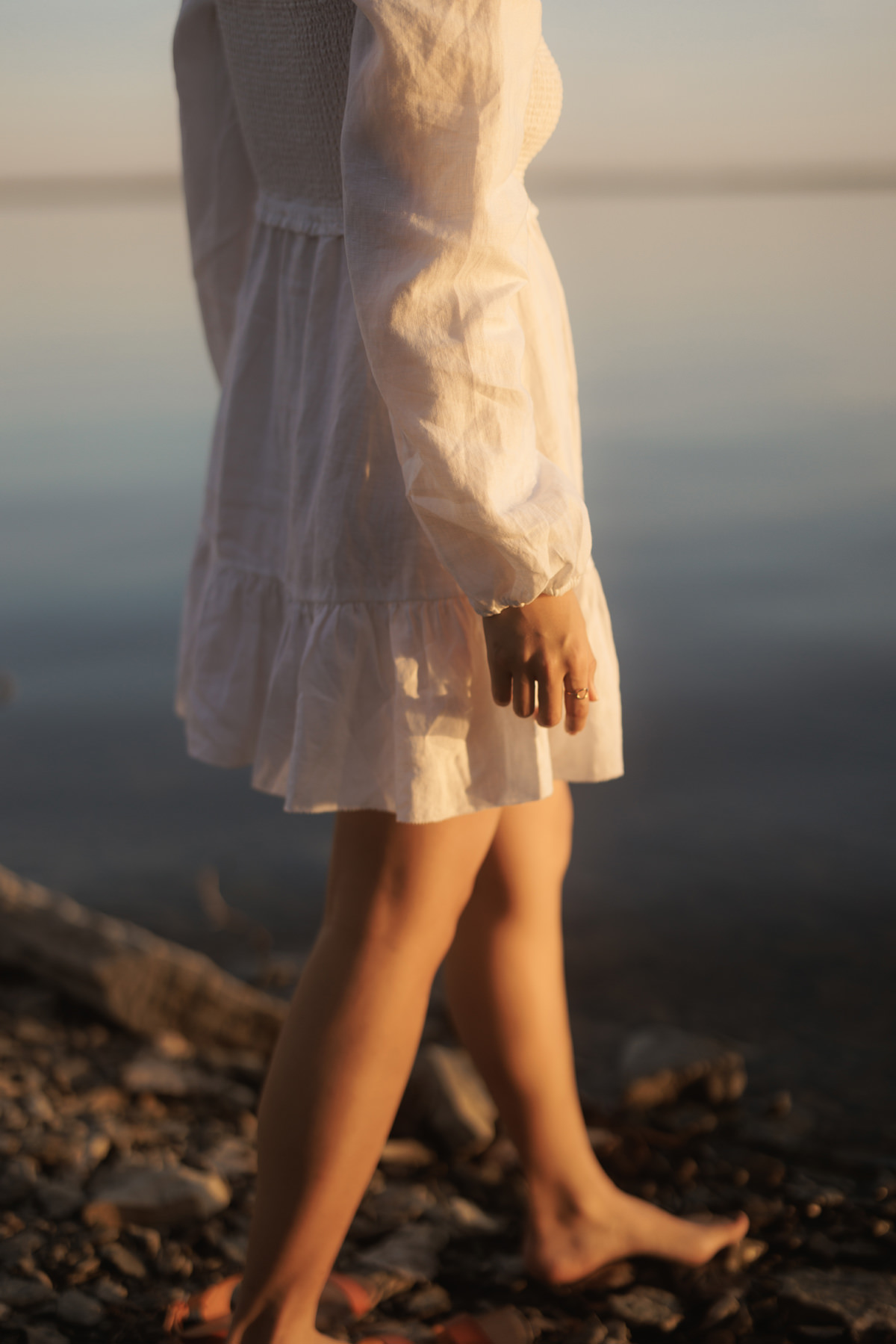 Ottawa Beach Engagement Session Aylmer Beach (17)