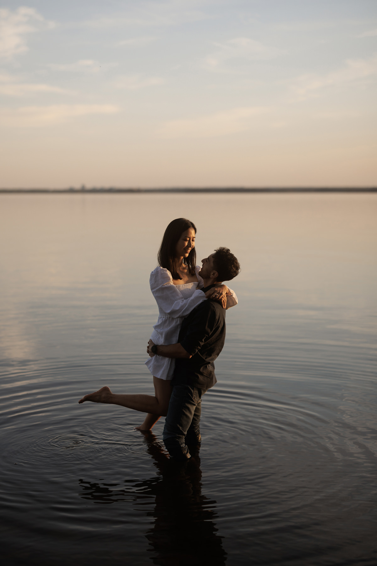 Ottawa Beach Engagement Session Aylmer Beach (21)