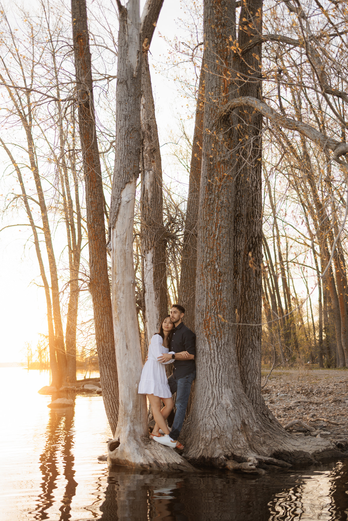 Ottawa Beach Engagement Session Aylmer Beach (25)